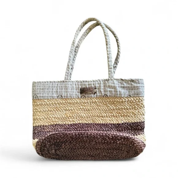 Billabong Woven Basket tote with Natural and Brown Details - Picture 1 of 8